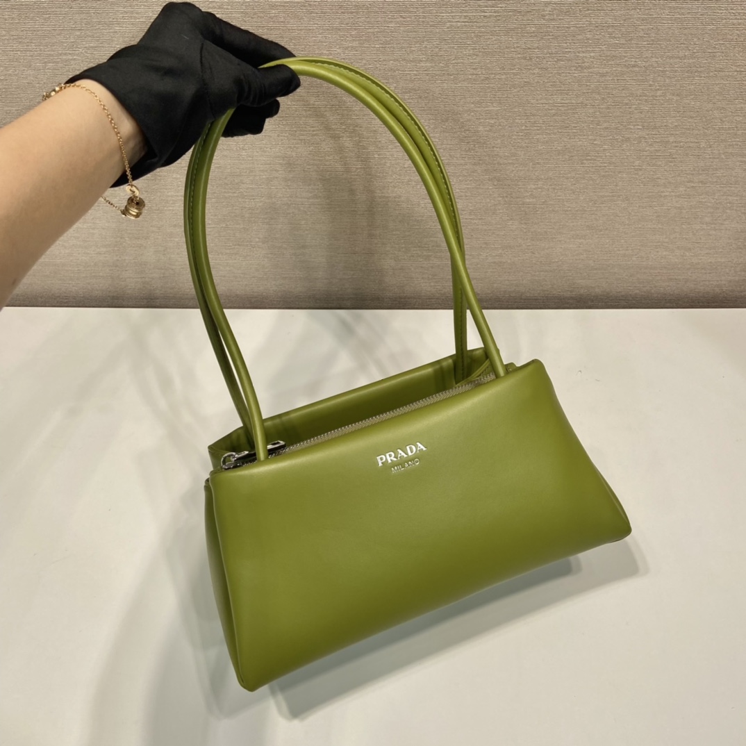 Prada_1BA368_Tote_Bag-26